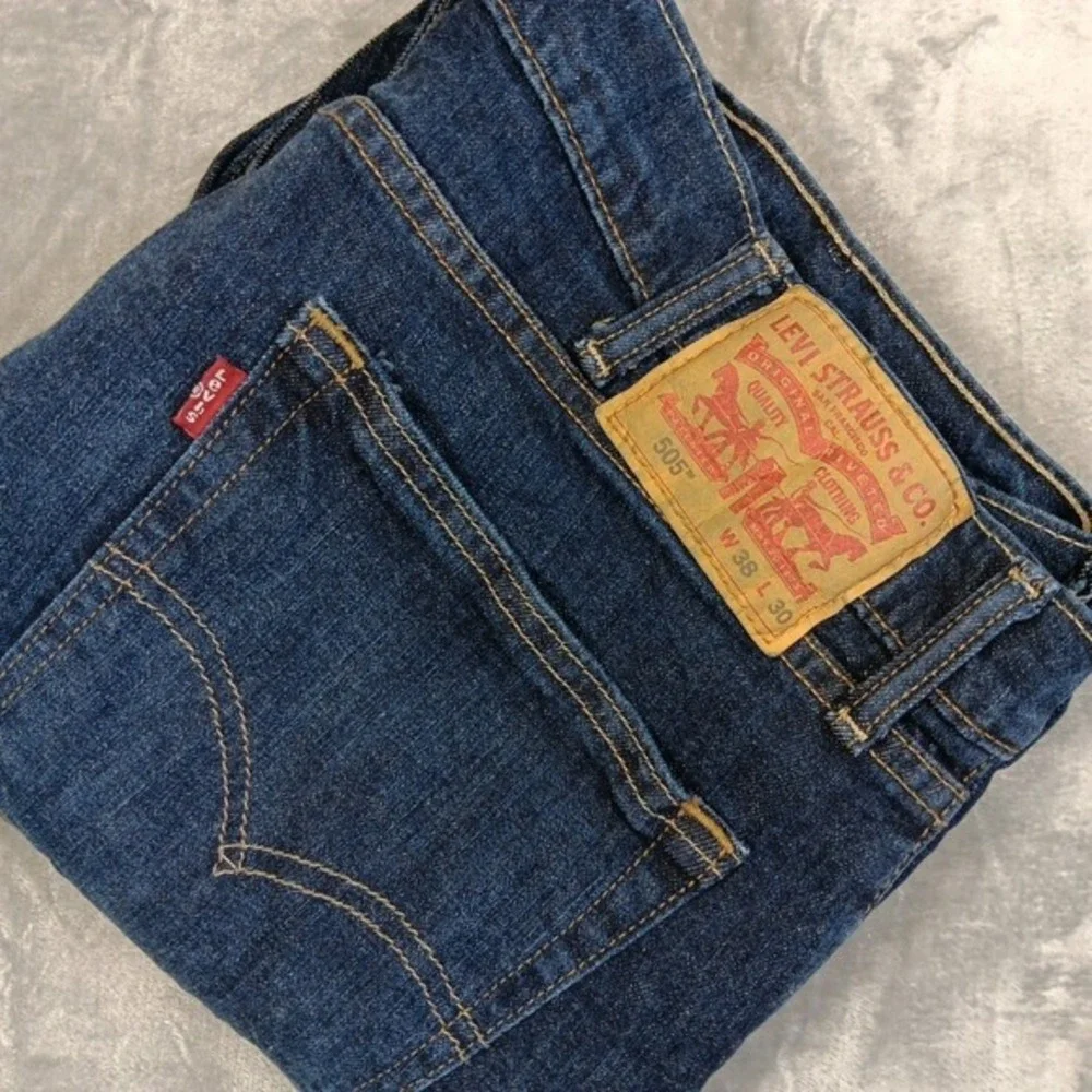 Levi's‎ 505 Mens 38x30 Regular Fit Dark Wash Denim Jeans